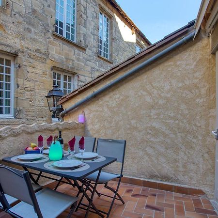 Chez Alice Appartement En Plein Centre Ville Sarlat Exterior foto