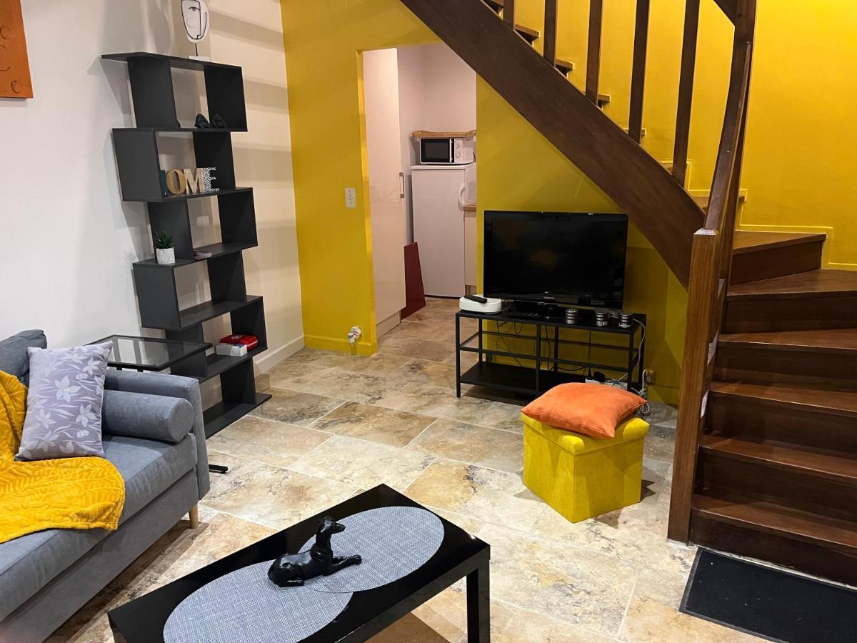 Chez Alice Appartement En Plein Centre Ville Sarlat Exterior foto